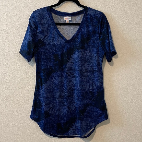 LuLaRoe Tops - LuLaRoe Blue Tie-Dye Design V-Neck Women's Top T-shirt XS